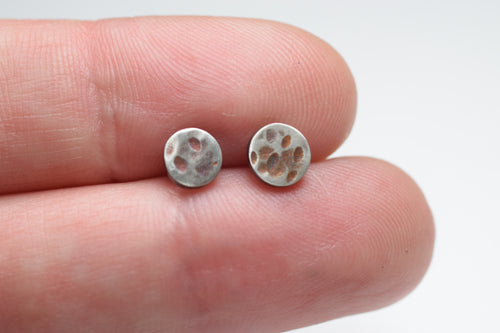 Simple Studs Workshop | May 30th, 2025 | 3-6 pm