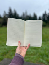Tree and sun notebook: Paperback / Unlined