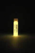 Europium Glowing Powder: Plasma Pink